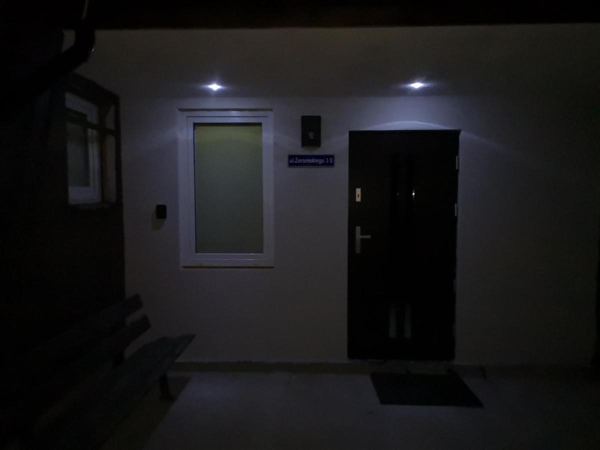 Guesthouse Danuta ชกลาร์สกา ปอเรมบา ภายนอก รูปภาพ